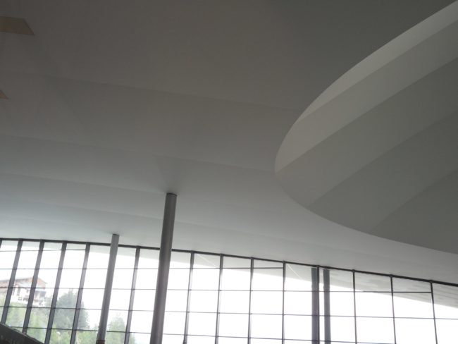plafond acoustique blanc