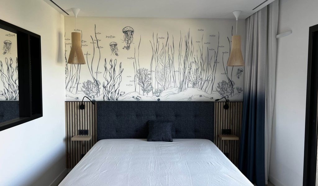 mur tendu acoustique et imprimé
